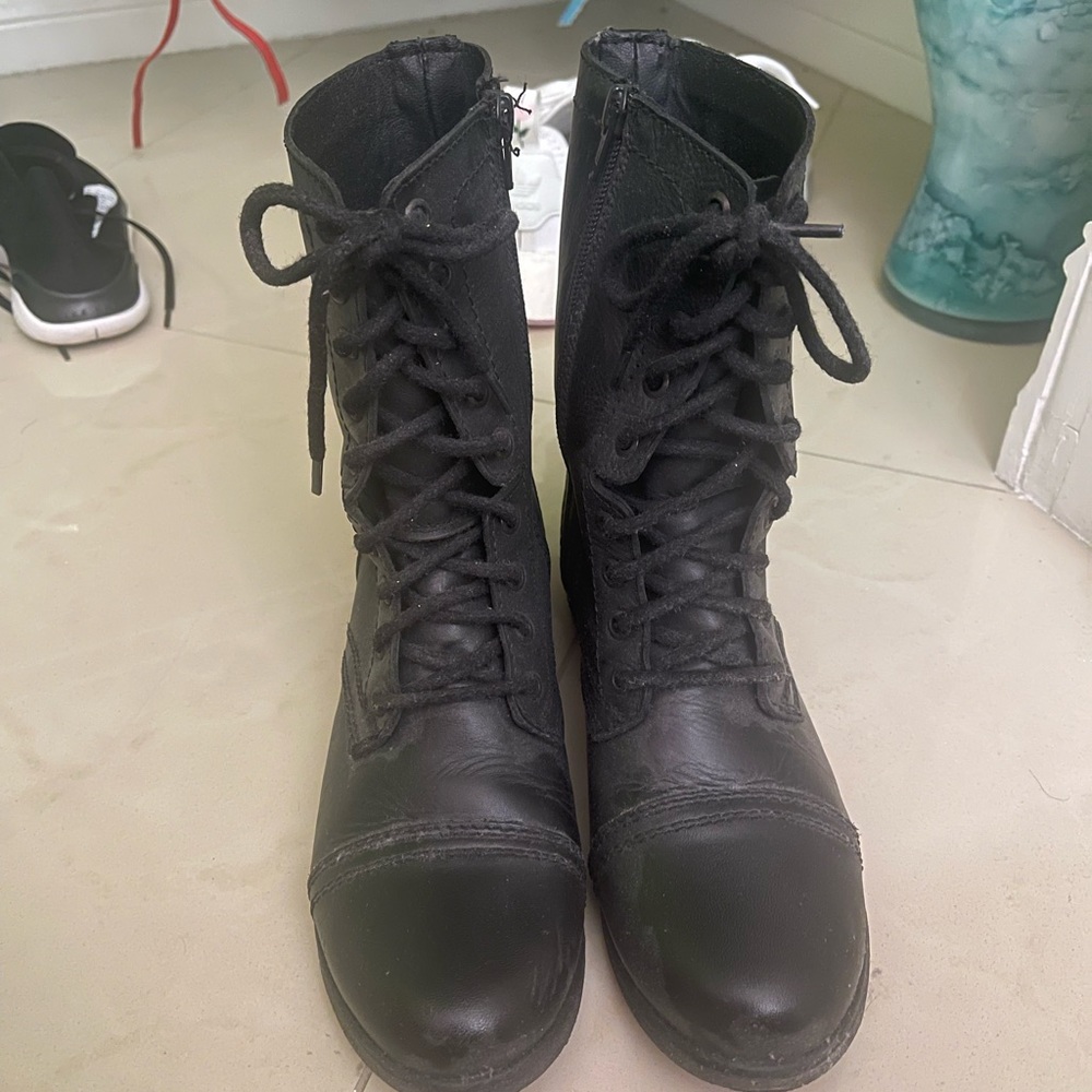 Steve madden combat boots